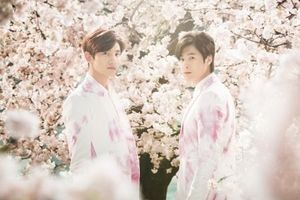 東方神起、10周年記念シングル『サクラミチ』を振り返る | 週刊女性PRIME