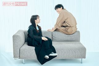 吉沢亮、広瀬すず　撮影／廣瀬靖士