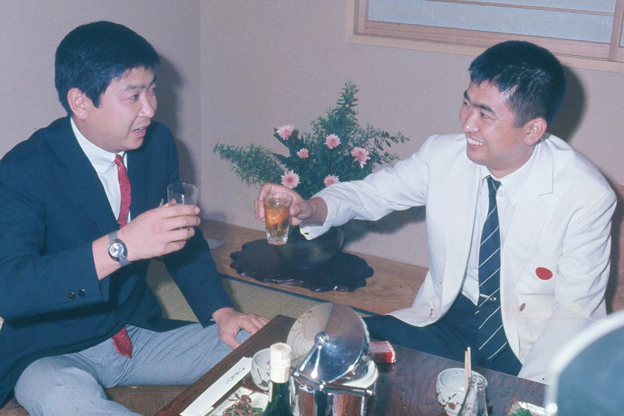 1968年、参議院出馬を決め、裕次郎さんと盃を