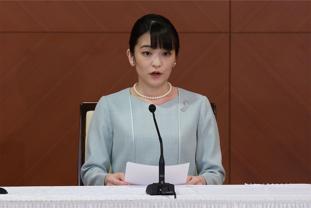 『複雑性PTSD』による小室眞子さんの体調の不安は膨らむ一方だという