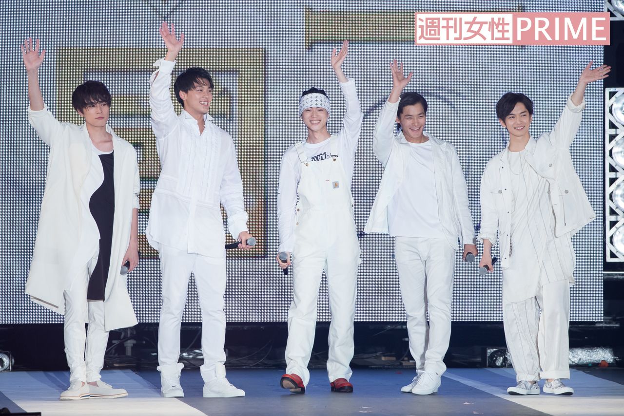 映画『帝一の國』メンバー。左から間宮祥太朗（23）、竹内涼真（24）、菅田将暉（24）、野村周平（23）千葉雄大（28）　撮影／本誌写真班