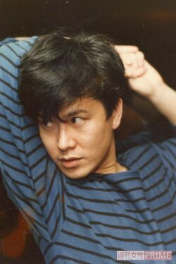 30代、『タッチ』で上杉達也役を演じていたころ。当時は三枚目や人間以外の役も多く演じていた