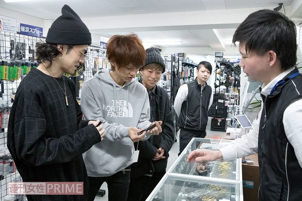 一見、ちょっと太めのペンだけど……？