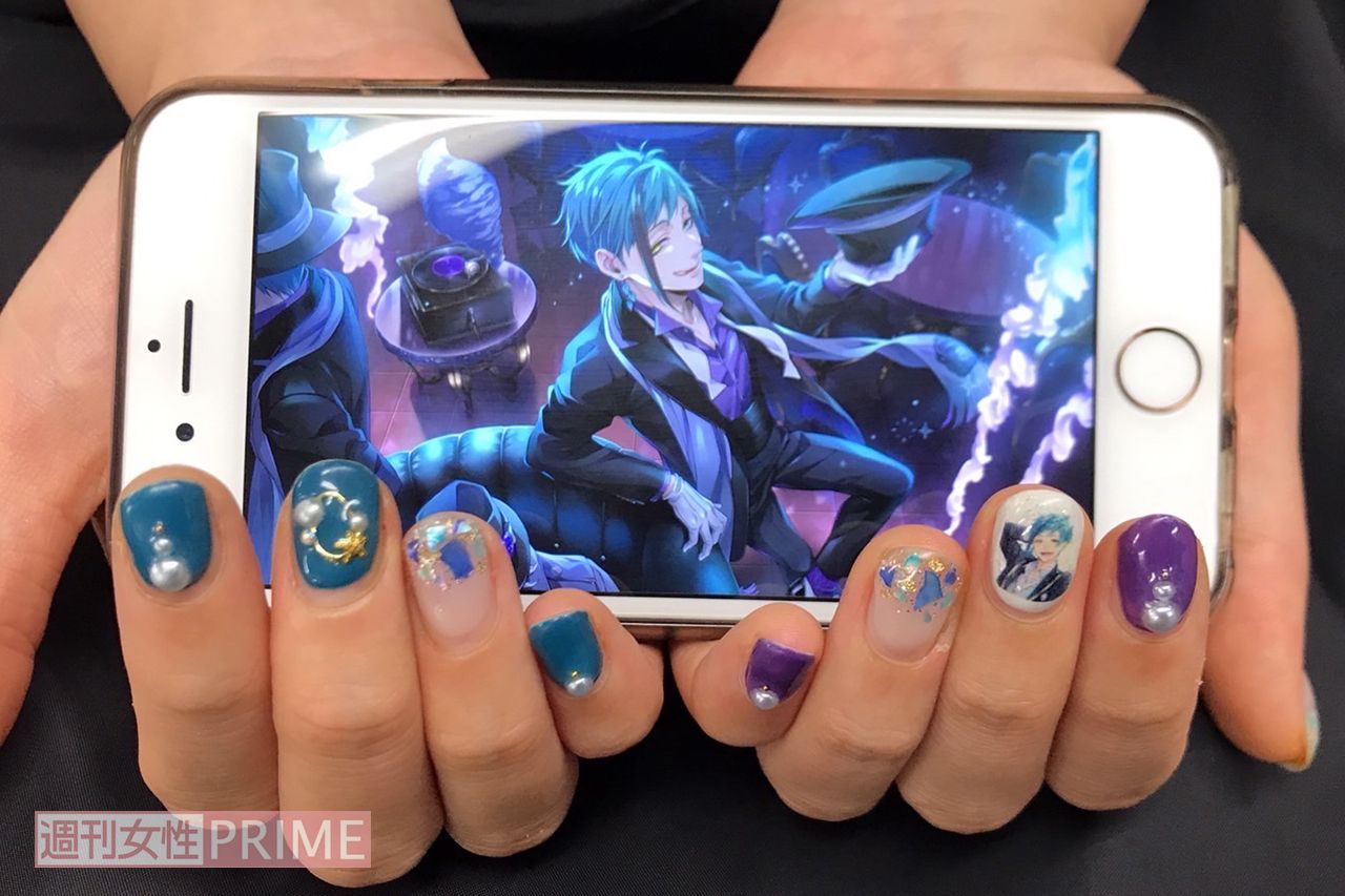 千都さんが推し・フロイドリーチ君のイメージで作ったネイル