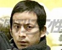岡田准一｢名前を覚えたいから｣とスタッフ全員にブルゾン進呈