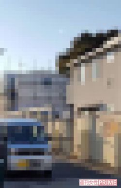 現在も改装工事をしている所の事務所兼遊び場『世田谷ベース』