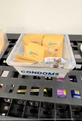 海外の選手が公開した、ミラノ・コルティナ五輪の選手村で無料配布されいるコンドーム