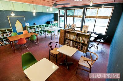 元保育園の教室を活かしたカフェスペース　撮影／伊藤和幸