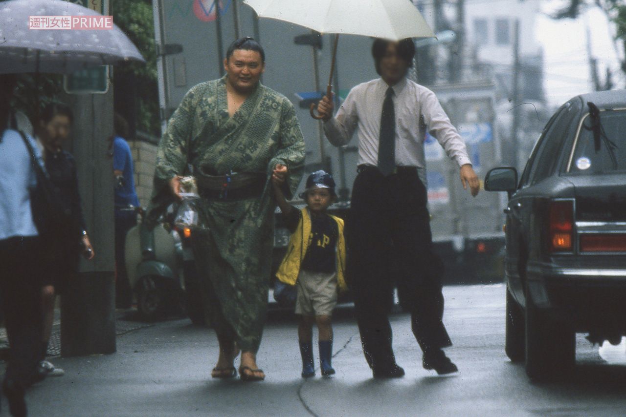 5歳の優一にメロメロだった貴乃花（2000年6月）