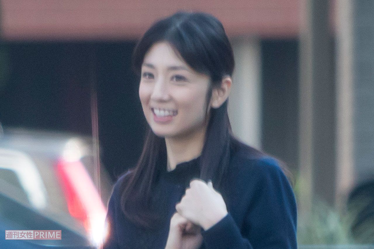 11月下旬、直撃に笑顔を見せた小倉優子