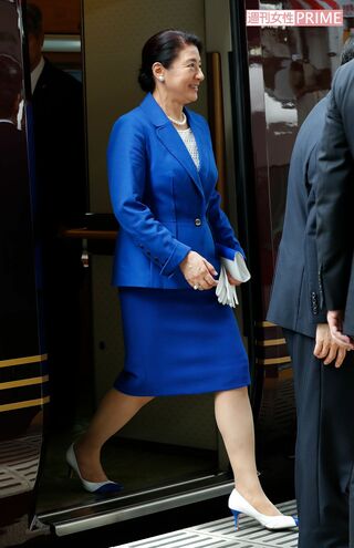 '19年9月。令和初のお召し列車。勝田駅に降りられる雅子さま