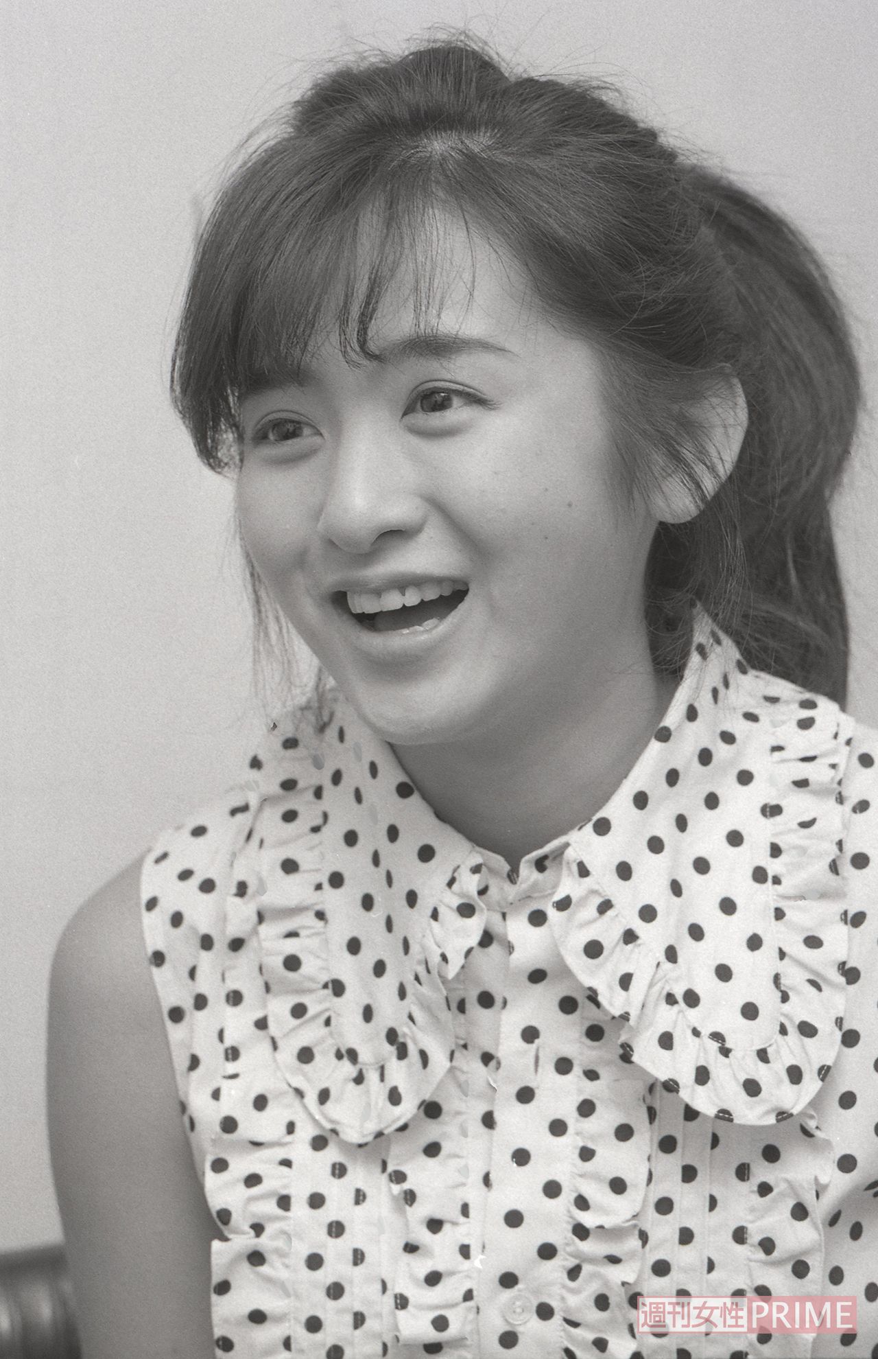 『卒業』で歌手デビューした斉藤由貴。'85年当時のインタビューカット