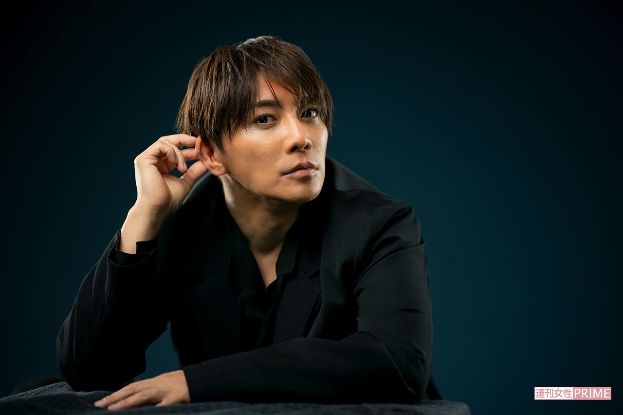 成宮寛貴が主演で8年ぶり俳優復帰『死ぬほど愛して』　撮影／伊藤和幸