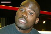 ボビー・オロゴンのプロボクサー息子、ジェイジェイ・オロゴンと対戦したナイジェリア人選手が素人と発覚！…