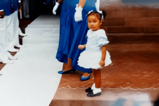 ニュージャージーで結婚式に参列したときの写真。娘のクリスタルはいつも男の子っぽい服装を好んだけど、珍しく女の子らしい服