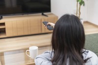 地方局の昼間は通販ショッピング番組多すぎ!? 「昼間ほぼ30分おき放送」の事情をテレビ神奈川に直撃