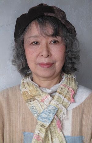 フジイチカコさん●東日本大震災をきっかけに節電を始め、2012年9月からは電力会社との契約を解除。今も東京の団地で電力自給の電気代0円生活を送っている。