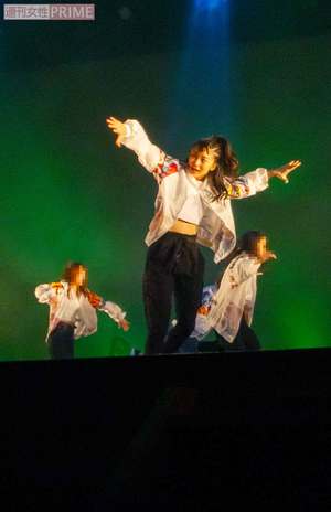 アイドル以上にキレのあるダンスを披露される佳子さま