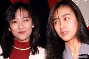 中山美穂さんのお別れ会で小泉今日子が弔辞の一方「来てないの？」親友