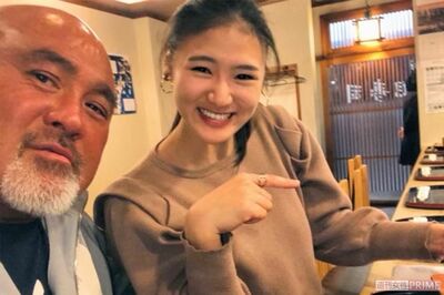 父と娘の微笑ましいツーショット