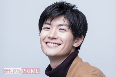 三浦春馬、まさかの童貞役に挑戦中！ 遠慮なく初体験について聞いてみたら