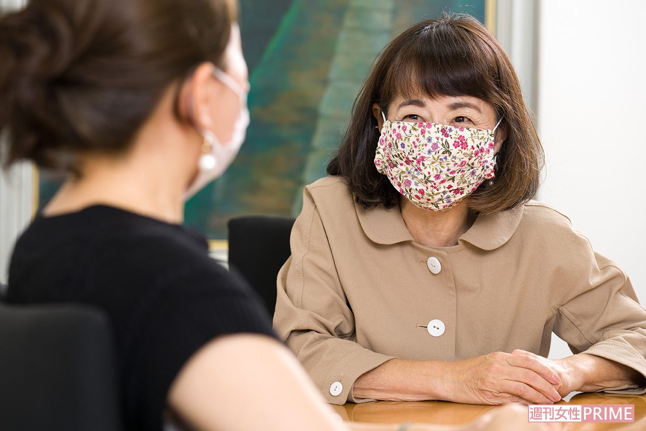 介護でストレスがたまったら「こっそり憂さ晴らしをしちゃうのよ」と、ふふと笑う阿川さん