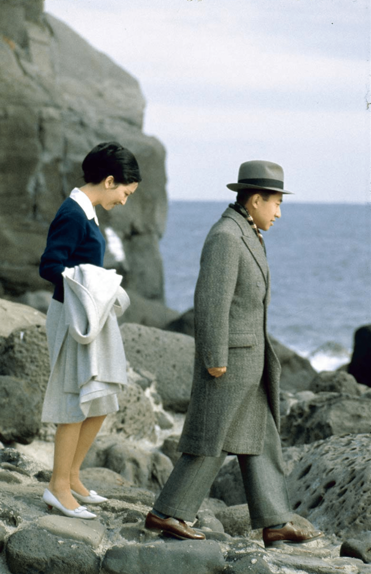 1960年代、'65年1月、静岡県にて。「ボールド・ルックスーツと呼ばれる当時主流だったスタイルで」（高はしさん）撮影/JMPA