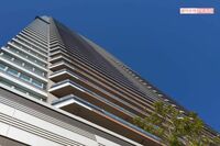 《タワマン25階から2歳児が転落》悲劇が起きたバルコニー写真と事故現場の今「清掃作業が始まった」