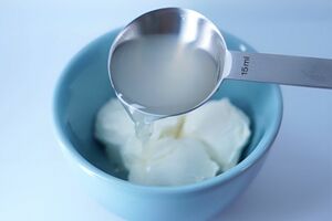 「フィラデルフィアクリームチーズ」に「フルーティスTMレモネード」をかけて…