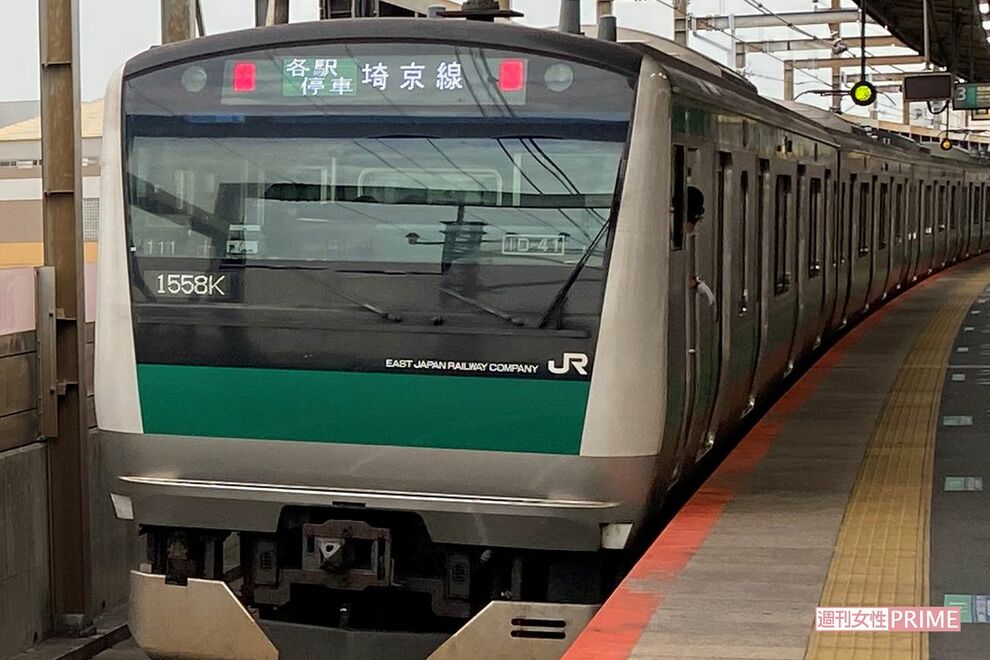 《埼京線・集団痴漢》20代女性を男性5人で取り囲んで…“下劣”手口の一部始終と無料防犯アプリ『デジポリ…