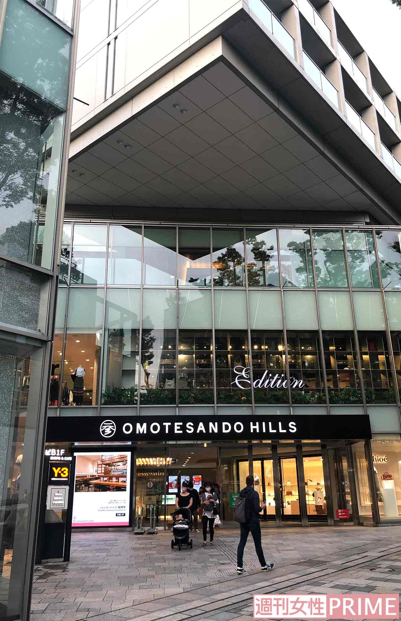 個展を開いた表参道ヒルズ