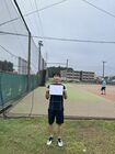 根本瑛貴容疑者はテニススクールの男子シングルス中級大会で優勝するほどの実力(HPより)