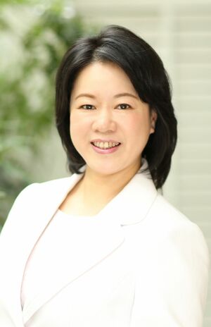竹下さくらさん●慶応義塾大学にて保険学を専攻。損害保険会社、生命保険会社勤務を経て、ファイナンシャルプランナーとして独立。ライフプランに基づく個人コンサルティングを主軸に講演、執筆を行う。著書多数。