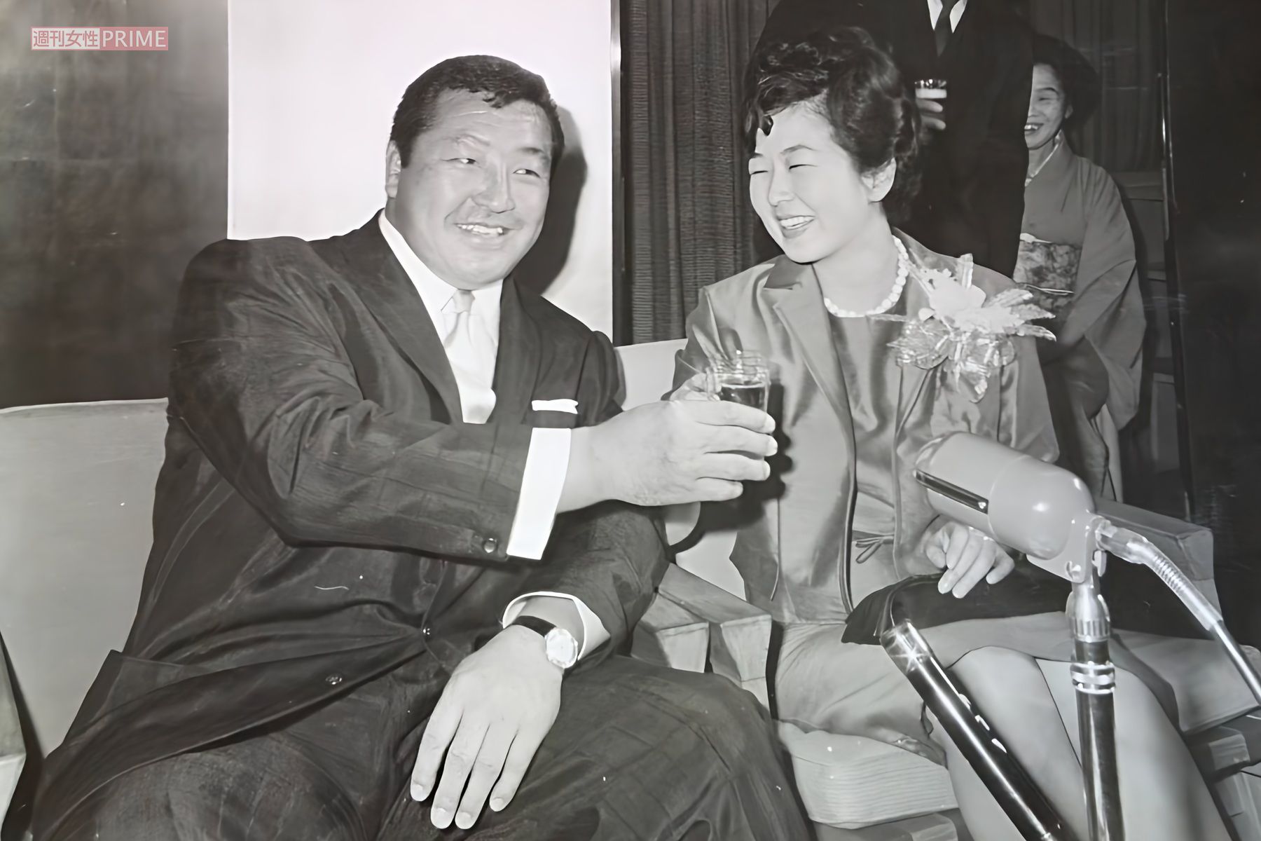 力道山の婚約時記者会見の様子