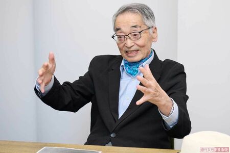 80歳を過ぎているとは思えないほどエネルギッシュ。その明るさでインタビュー中も笑いが絶えなかったマリオンクレープ創業者、岸伊和男さん
