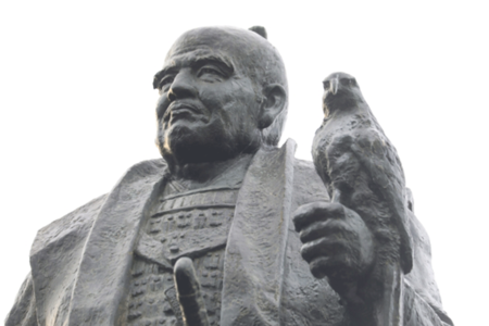 駿府城公園にある、徳川家康像。家広さんと雰囲気が似ている!?