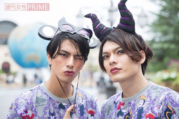 アイライン×グロスで美魔“男”に変身!!　撮影／廣瀬靖士(c)Disney