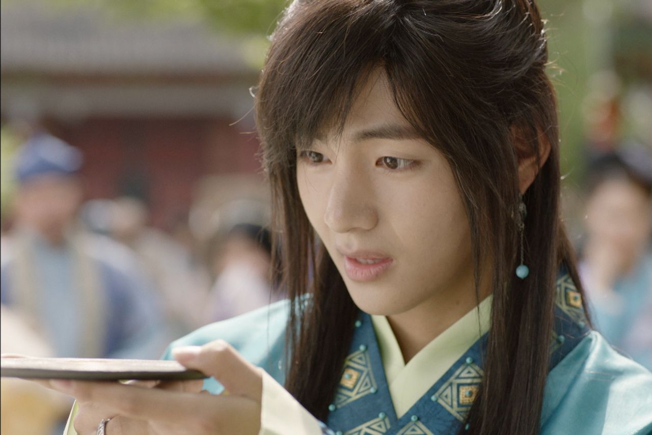 V（防弾少年団）(21)『花郎（ファラン）』より　Licensed by KBS Media Ltd. (c) 2016 HWARANG SPC. All rights reserved