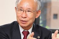 宇都宮健児氏に聞く　新都知事が今すぐ取り組むべき問題の“具体的解決策”とは