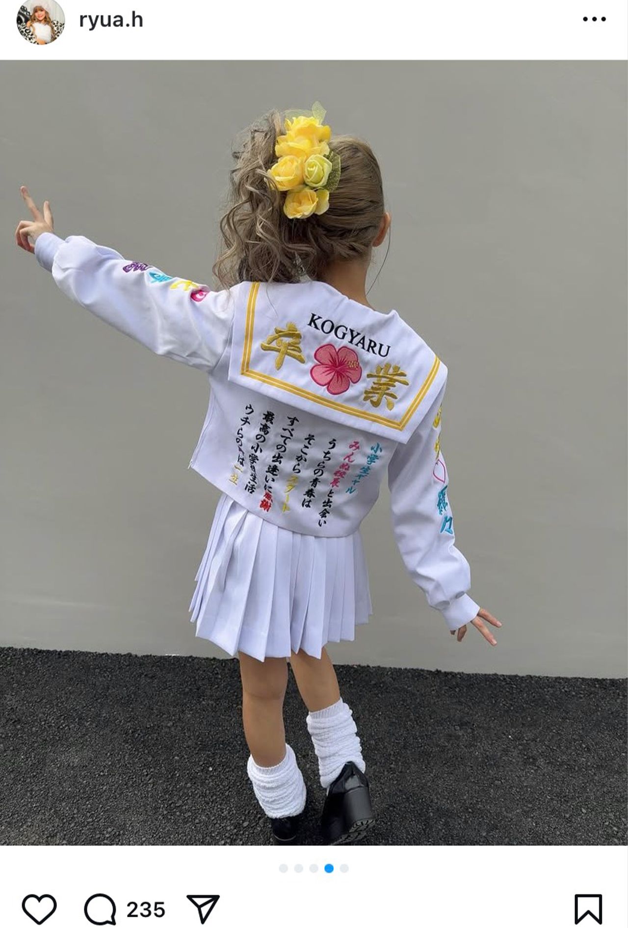 卒業をSNSで報告した“小学生ギャル”のりゅあ（本人のインスタグラムより）