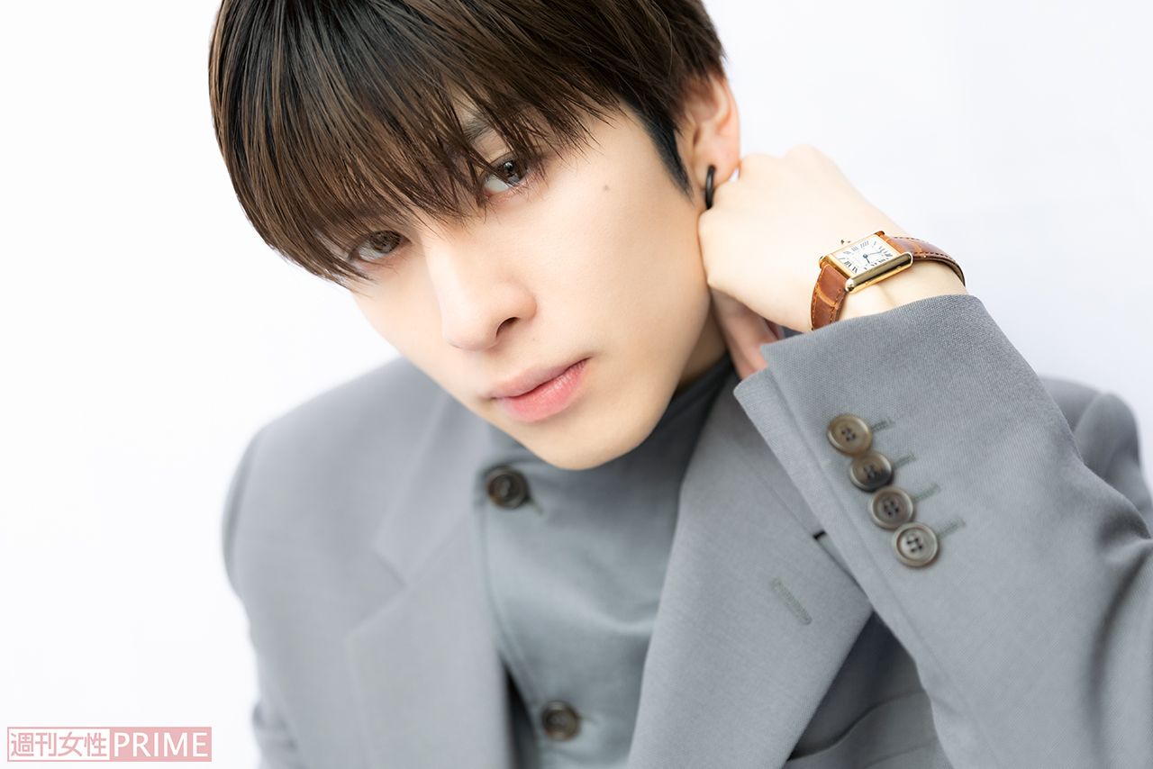 長谷川慎　撮影／矢島泰輔　ヘアメイク／oya（KIND）　スタイリスト／吉田ケイスケ