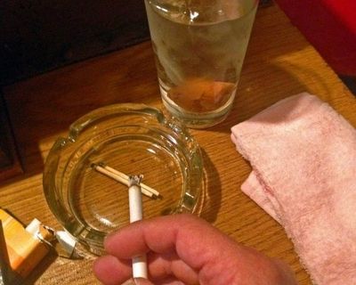 フィフィ、喫煙・飲酒18歳解禁の自民案に苦言「狙いが見え見え」