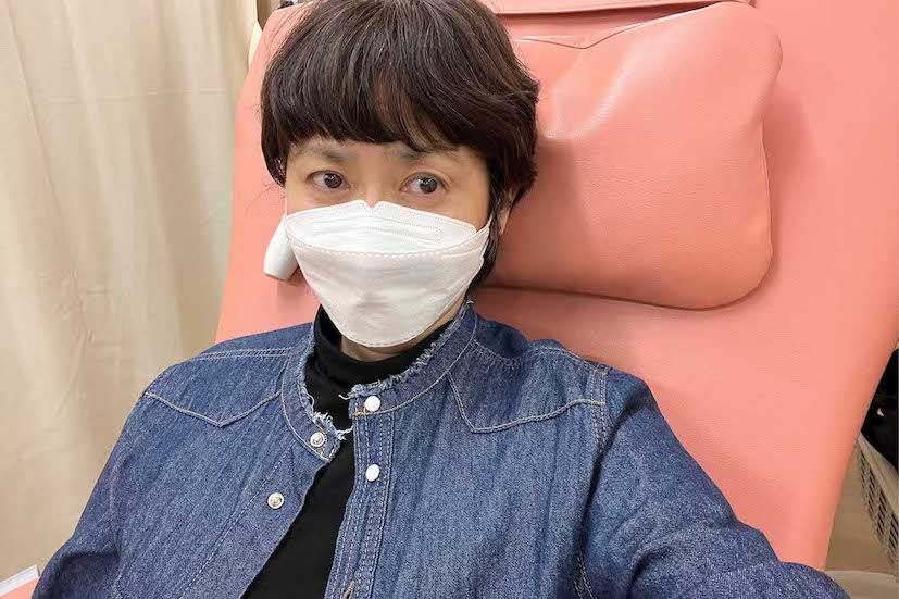 2023年1月から現在もがん治療中の古村比呂。写真は2024年5月（本人提供）