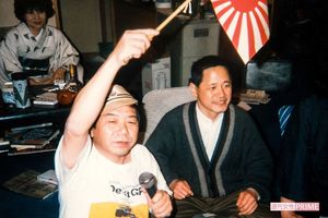 「新宿花園ゴールデン街を守ろう会」にも賛同。この街をこよなく愛してくれた赤塚不二夫さんと