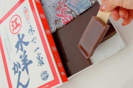 定番人気のえがわの水羊かん