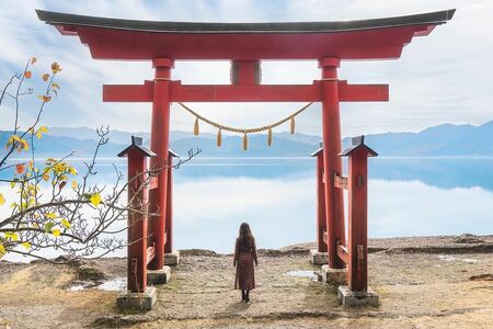 御座石神社（ござのいしじんじゃ）