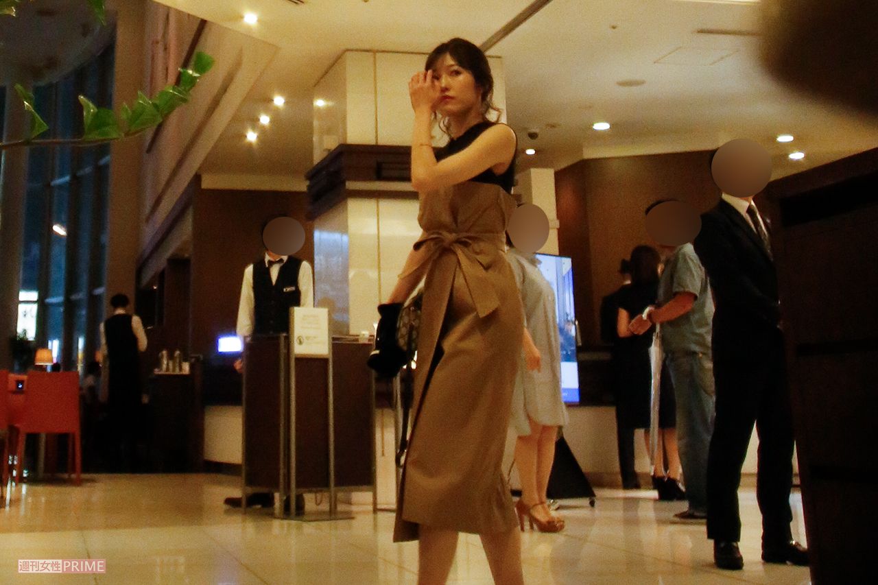 '19年8月、朝ドラ『なつぞら』の打ち上げに参加した渡辺麻友