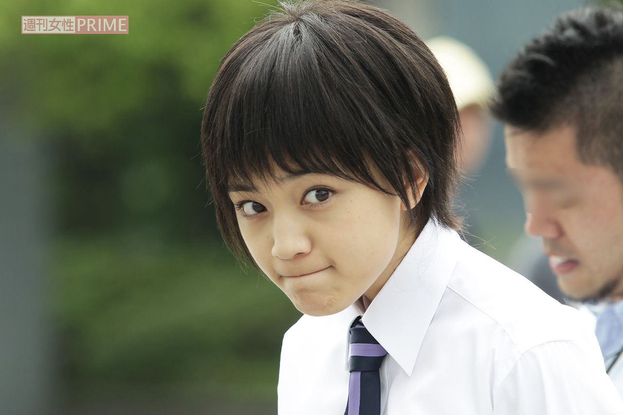 2011年のTBS系ドラマ『桜蘭高校ホスト部』にて、男子高校生に扮した川口春奈