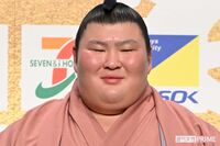 【熱海富士】大相撲入門から新小結へ！プロフィール＆経歴、ファッション誌にも登場で女性人気が急増
