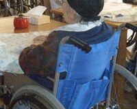 「気分転換は通信販売」家空けられない介護者の利用多い?